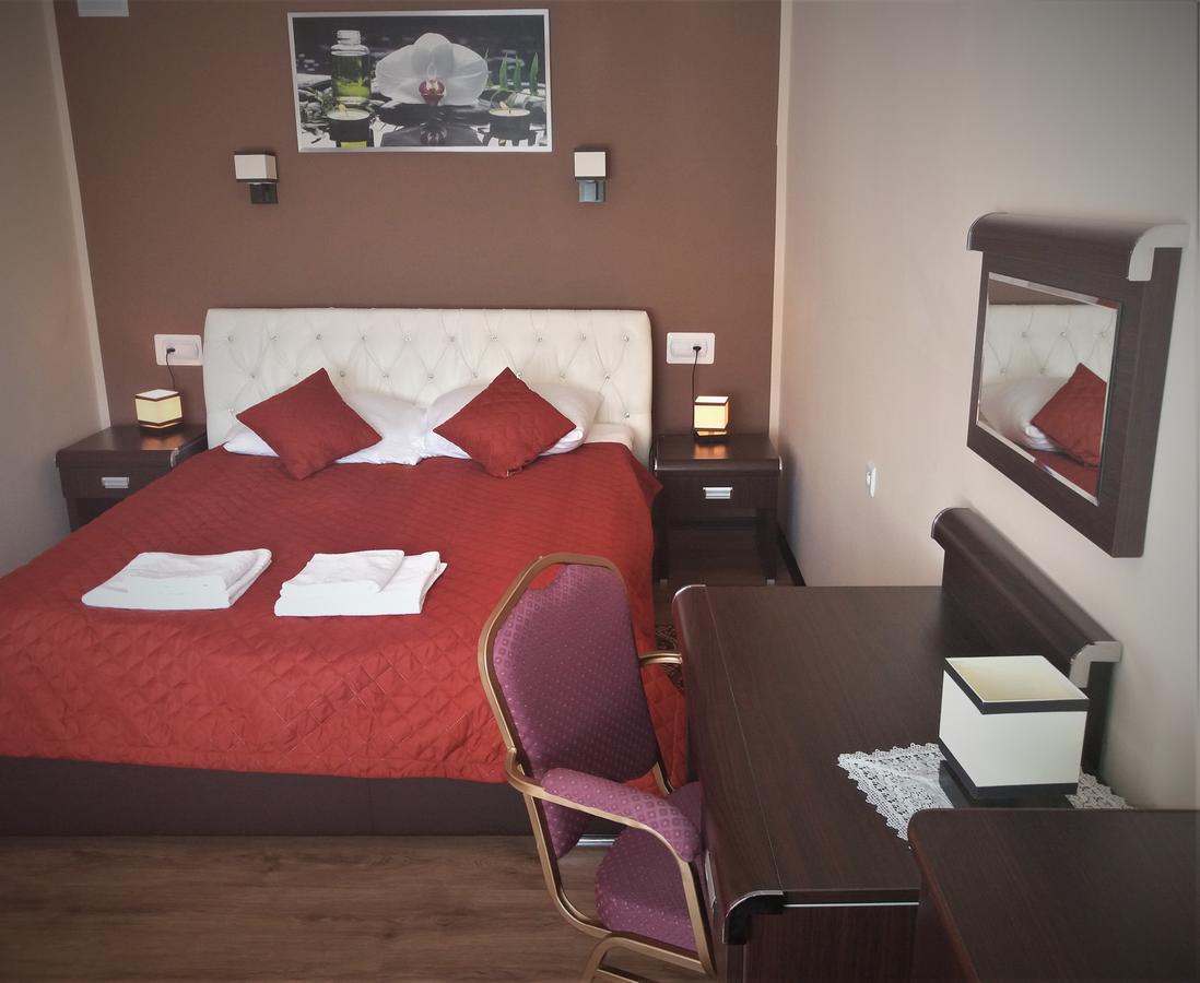 Hotel Skarpa Sejny Exteriér fotografie
